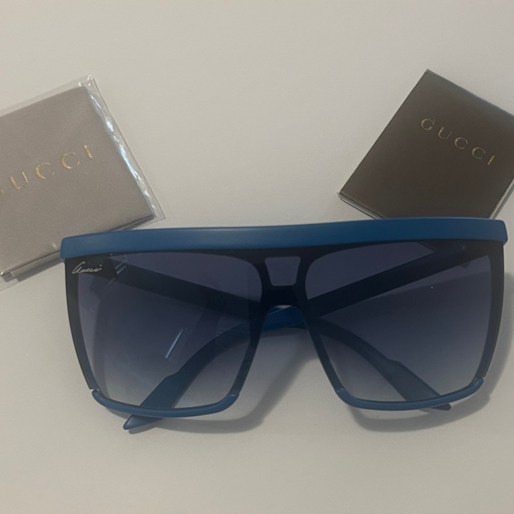 Gucci Blue Gradient Shield Women's Sunglasses